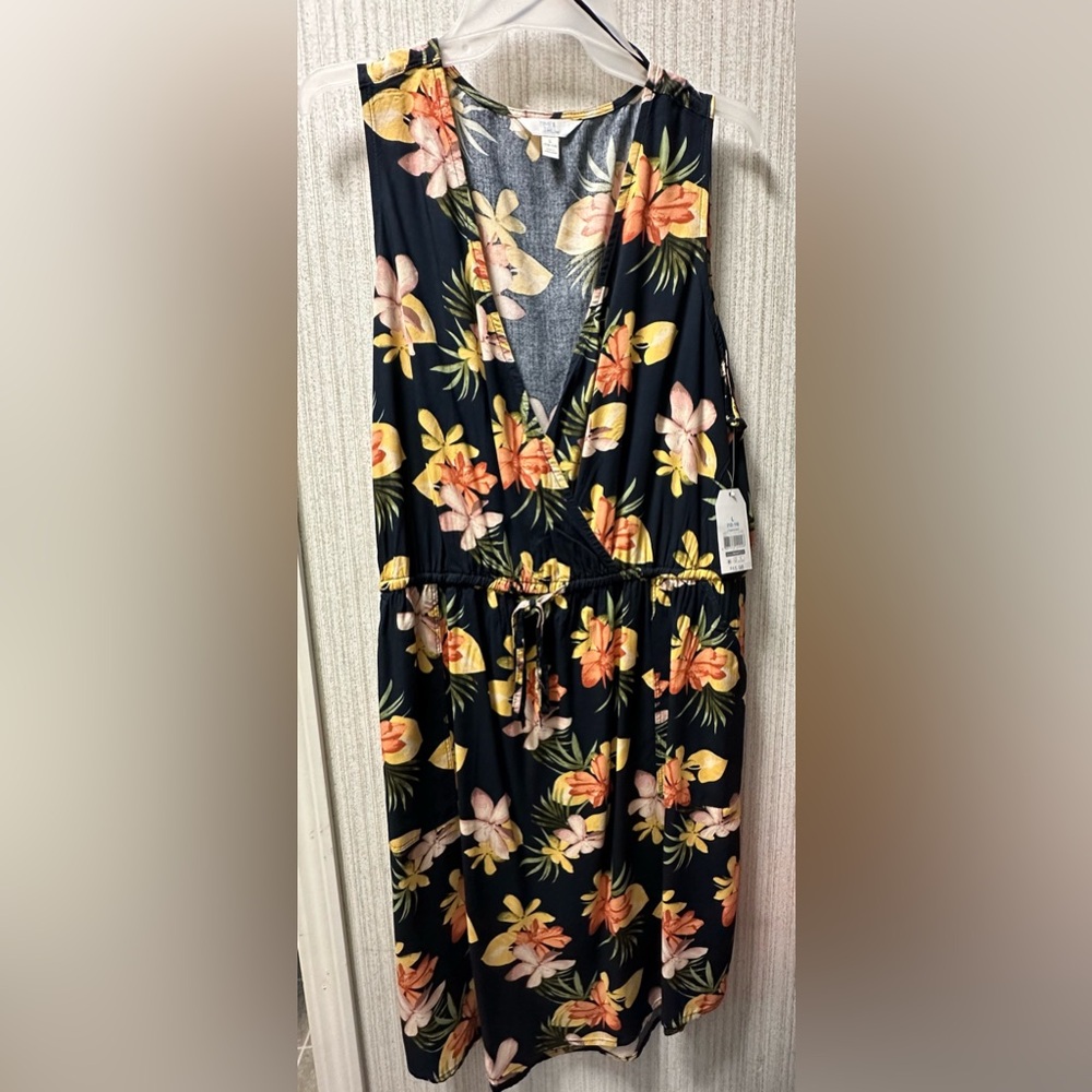 Time and Tru tropical summer dress size L NWT